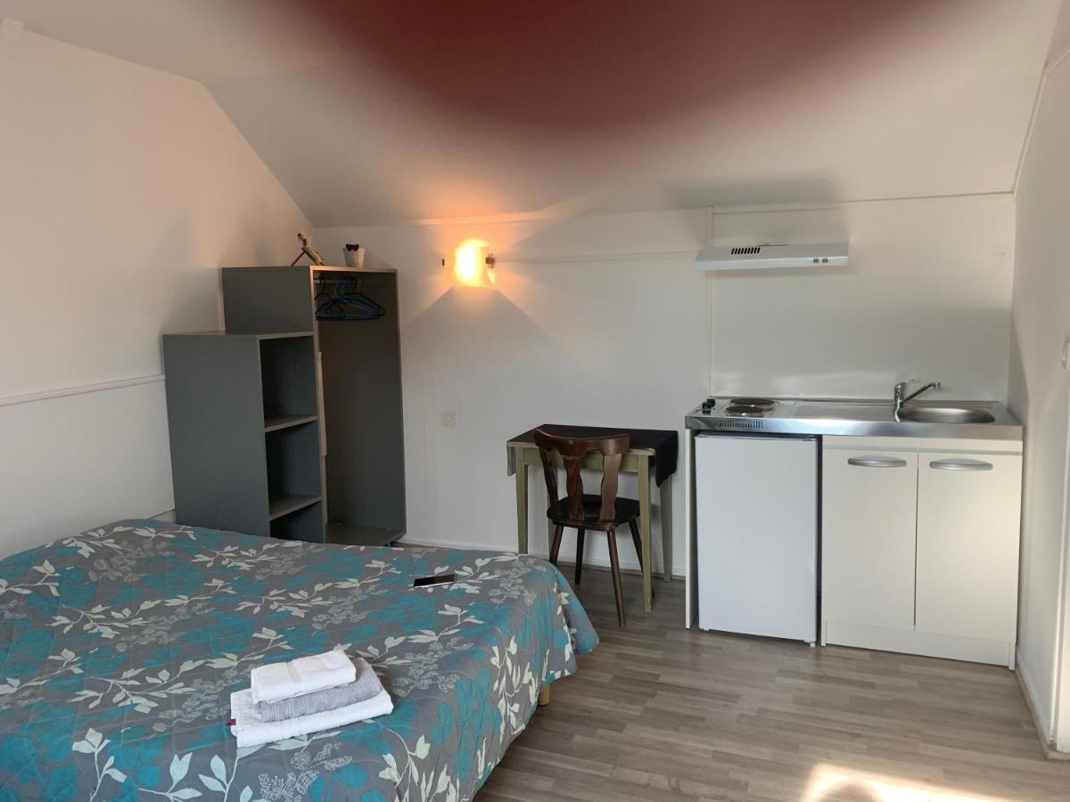 Hotel Le Cosy Pont-de-Chéruy 外观 照片