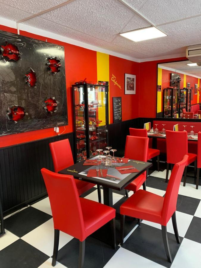 Hotel Le Cosy Pont-de-Chéruy 外观 照片